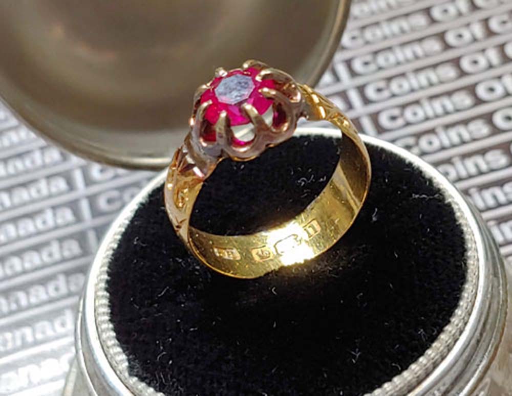 Gold ring